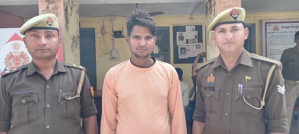 जेवर : गैंगस्टर एक्ट में वांछित इनामी बदमाश दबोचा